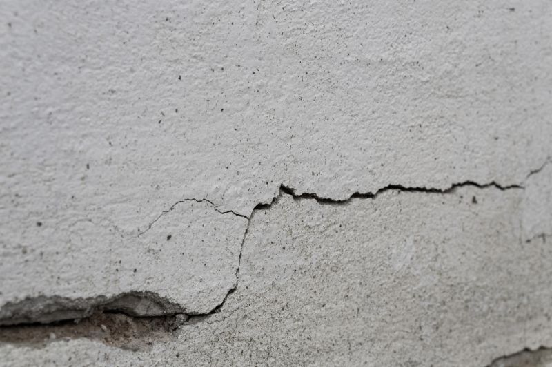 Crack Repair in Foundation Walls